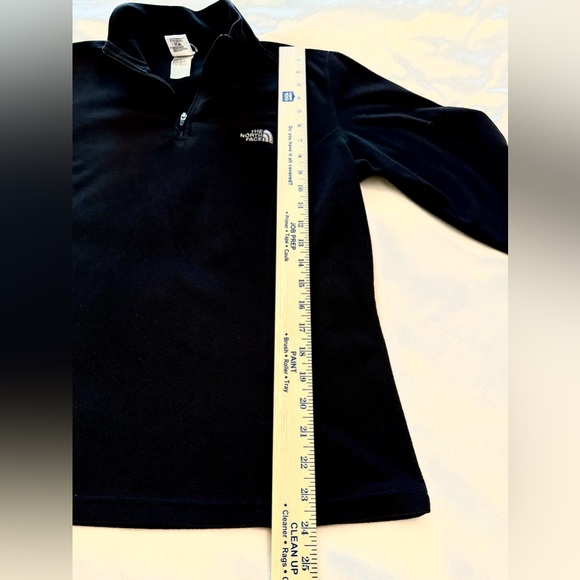 The North Face Women Size Large TKA 100 Black 1/4 Zip Fleece Pullover Sweater - Picture 8 of 10